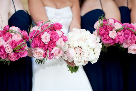 Pink wedding flowers bridal bouquet. Light & dark pink wedding flowers for bridal bouquet