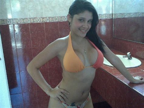 Chicas Hermosas Chica Linda Venezolana En Bikini