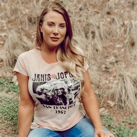 Kaitlyn Vincie New Girl T Shirts For Women Women