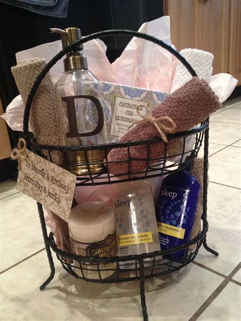 Bridal shower gifts for the bride at david's. d7313f5099dc6dabd0949a140f829e70.jpg 1,200×1,600 pixels ...