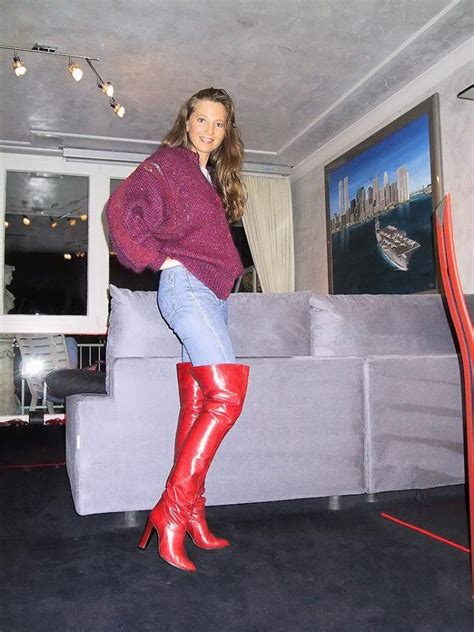 Amateur Modeling Red Thigh Boots And Jeans In Living Room Leather Thigh