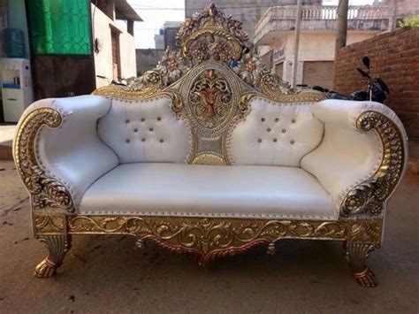 The 7 seater sofa set is made of premium quality teak wood with floral carving. Royal Carved Sofa Furniture, फर्नीचर सोफा - Unity ...