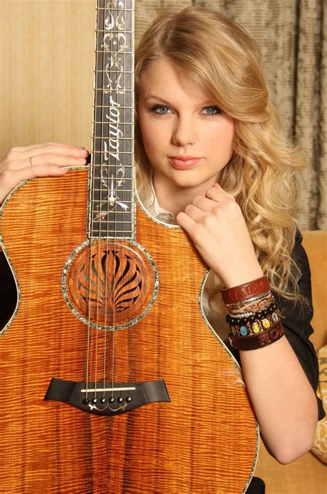 Taylor Swift Acoustic Guitar