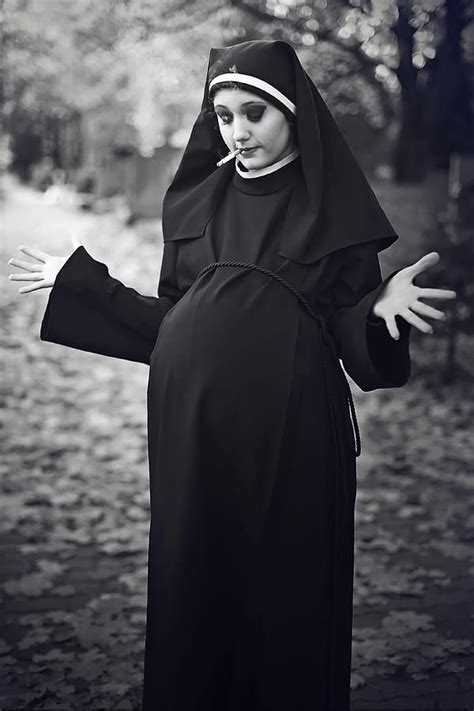 Nun Pregnant Nuns Nun Dress Find Image Black And White Dark Photography Fashion Moda