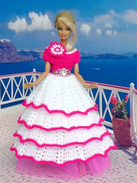 Kaufen sie von milanoo für das schicke und gute qualit?t 2021 boho & bohemian hochzeitskleid in einem erschwinglichen preis. Puppenkleid häkeln // Hochzeitkleid /// DIY | Puppenkleid ...
