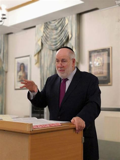 Rabbi At Lecturn Bournemouth Hebrew Congregation
