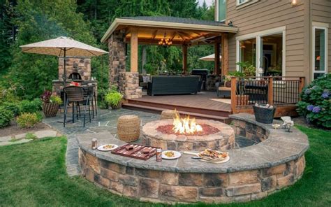 8 Lovely Backyard Patio With Seating Area And Diy Fire Pit