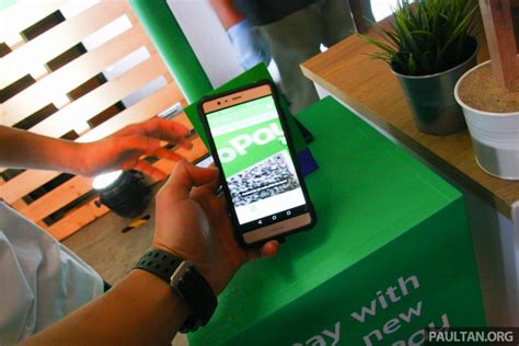 This erl station is an integrated part of the complex which is known as putrajaya sentral. Grab Malaysia launches GrabPay e-wallet - ERL ride ...
