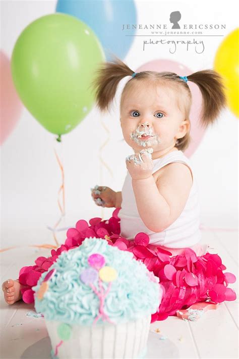 Jeneanne Ericsson Photography Balloon Theme Girl First Birthday Baby