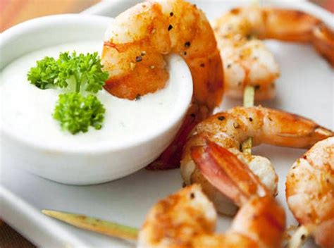 Most of these recipes call for common ingredients, so even if you are just looking for ideas for dinner tonight you might find an idea here! Spicy Cayenne Prawn Skewers - Just serve over rice to enjoy it as a main course or with ranch ...