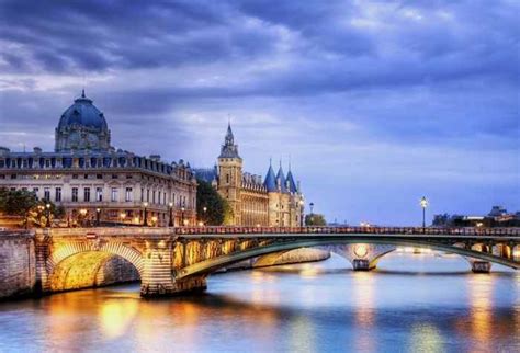 18 Tempat Wisata Di Paris Perancis Favorit Traveler