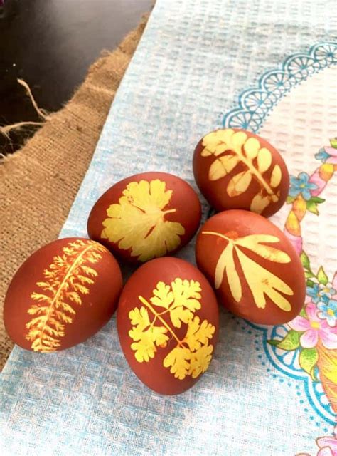 Color And Decorate Beautiful Easter Eggs Without Design