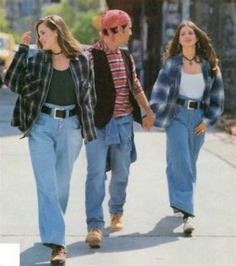 18 Of The Most Iconic 90 S Fashion Trends That Celebrities Have Brought