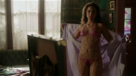 Nackte Summer Bishil In The Magicians