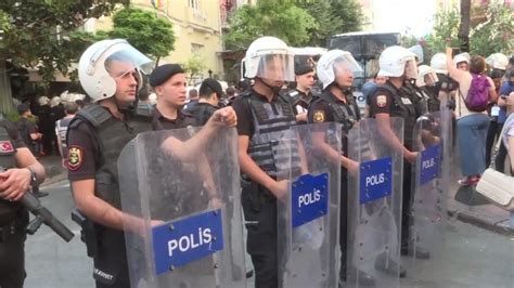 Turkish Police Break Up Istanbul Pride March One News Page Video