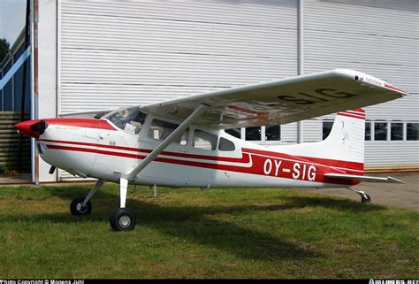 Cessna 180j Skywagon 180 Untitled Aviation Photo 0604828
