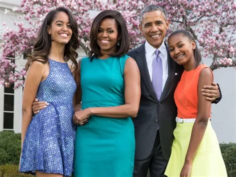 Barack Michelle Obama Arrive For Sasha Obamas Usc Graduation
