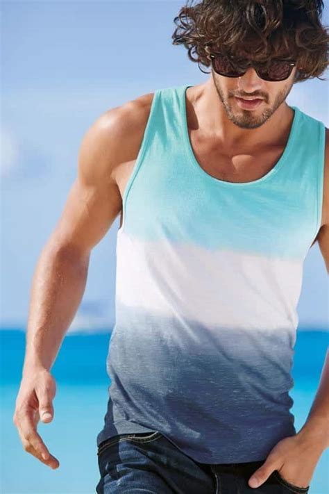 What Men Should Wear At Beach 20 Amazing Beach Outfits Men