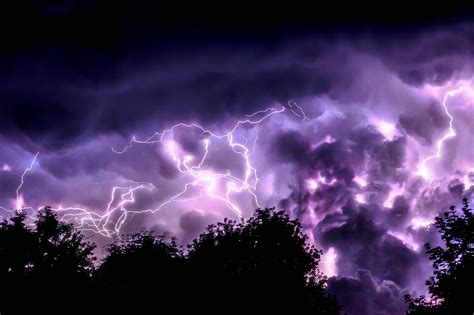Lightning 4k Wallpapers For Your Desktop Or Mobile Screen Free And Easy