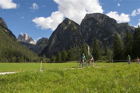 View Of Tre Cima Di Lavaredo Gearminded