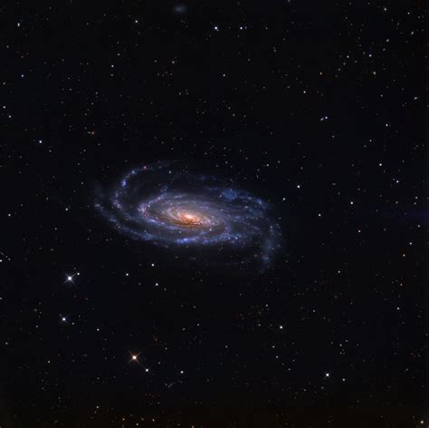 Magnificent Island Universe Ngc 5033 Lies Some 40 Million Light Years