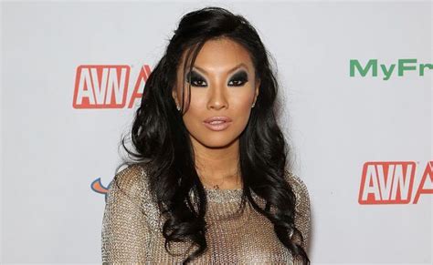 Asa Akira Lifestyle Wiki Net Worth Income Salary House Cars Favorites Affairs Awards