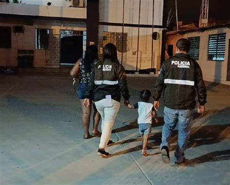 Mulher é presa após tentar vender a filha por cerca de R mil no Facebook Aratu On