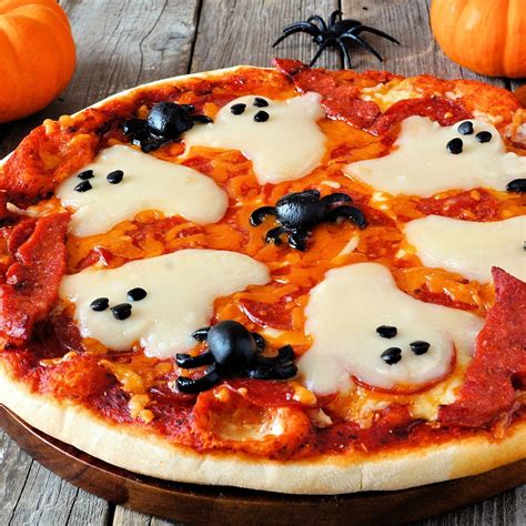 10 Halloween Food Ideas You Haven T Tried Yet Halloween Food For Party Halloween Pizza