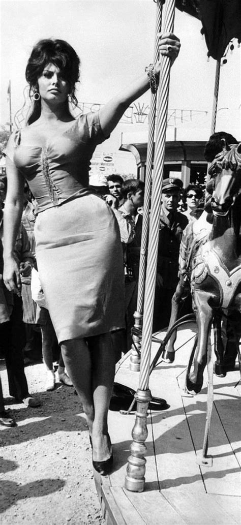 Sophia Loren Historyinmoment Hollywood Icons Hollywood Glamour Hollywood Stars Classic