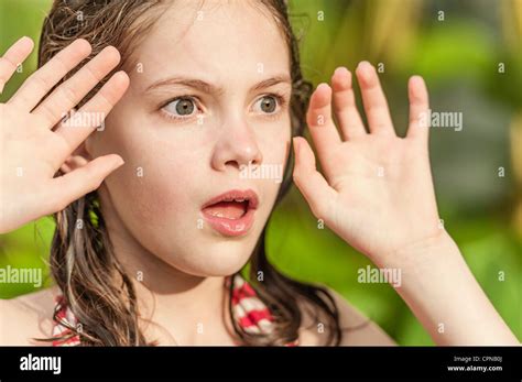10 11 Years Girl Surprised Hi Res Stock Photography And Images Alamy