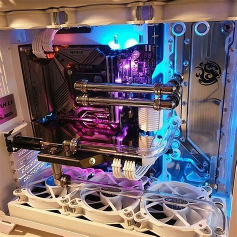 Definitely One Of The Best Looking Pcs I Have Seen In A While 😍