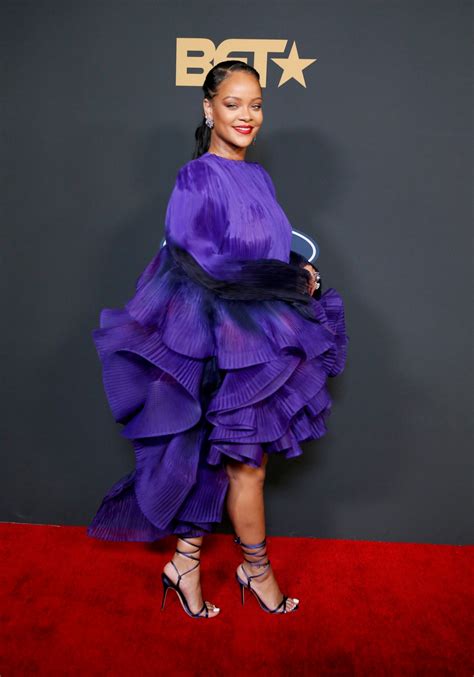 Rihanna Beautiful In Sexy Purple Dress At 51st Naacp Image Awards In