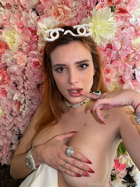 Bella Thorne Posted Some New Topless Photos 2 Pics