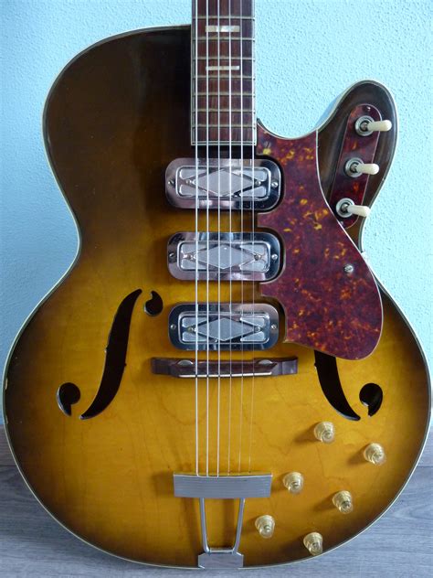 Silvertone 1429 1960 Sunburst Guitar For Sale Hender Amps