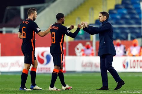 De eertse groepswedstrijd wordt thuis gespeeld in oktober. FIFA bevestigt Oranje als groepshoofd bij loting WK ...