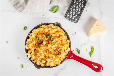 This Is How To Make The Most Delicious Mac And Cheese