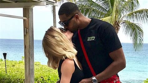 discovernet a complete timeline of khloe kardashian and tristan thompson s relationship