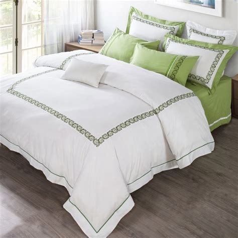 Cotton White Embroidery Hotel Style Bedding Set Duvet Cover Bed Linen