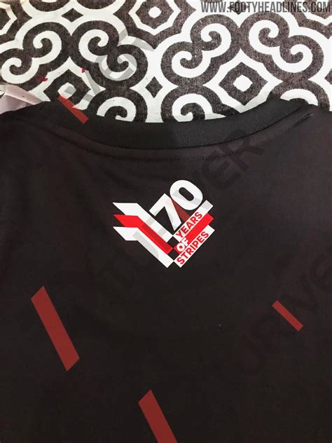 Viele weitere retro fussball trikots und shirts ebenfalls erhältlich. Alles Gute zum Geburtstag, Adidas - Besonderes River Plate ...