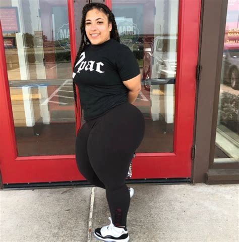 Black Women V Instagram Big Girl Fashion Ssbbw Keep Up Counting