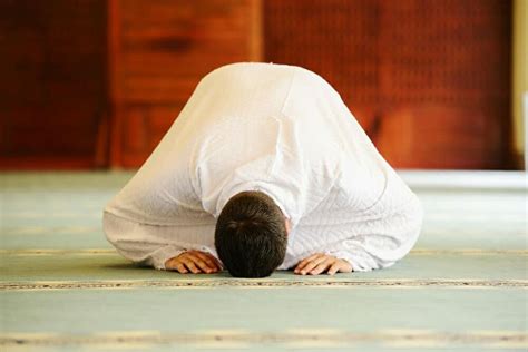 Benefits And Blessings Of 5 Times Prayers In Islam Islamic Articles