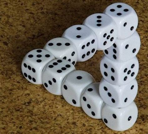 21 Mind Boggling Optical Illusions That Will Melt Your Brain Page 9