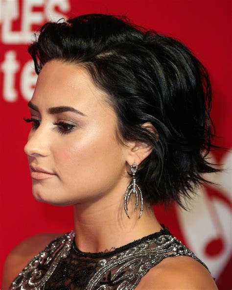 Demi lovato different summers camp rock 2 video&lyrics. Demi Lovato Hair Bob Unique Fati â ¤ — Short Hair Goals 3 ...