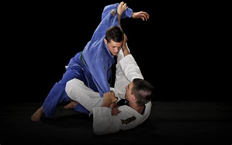 Brazilian jiu jitsu's story begins after judo was created. Brazilian Jiu-Jitsu (BJJ) Classes, BJJ Training, Brazilian ...