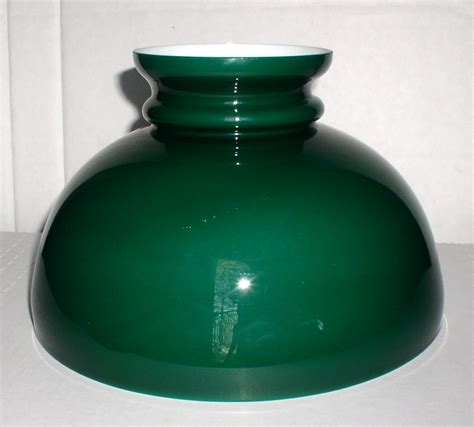 Vintage Green Cased Glass 10″ Oil Lamp Shade Aladdin Bandh Coleman Rayo