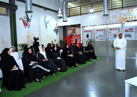 وكالة أنباء الإمارات On Twitter اختتام المرحلة الأولى من برنامج خبراء