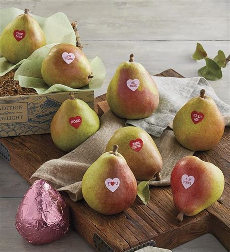 Valentines Day Pears T Box Fruit Delivery Harry And David