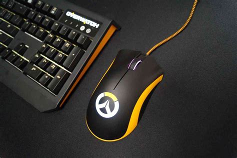 New Razer Overwatch Headset Mouse And Keyboard All Look Amazing