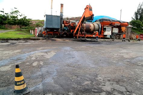 Check spelling or type a new query. A8 Sergipe - Usina de asfalto para de funcionar em Aracaju e prefeitura aciona fabricante de ...