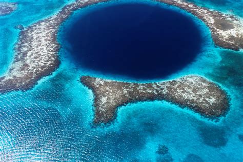 Belize Great Blue Hole Worlds Biggest Ocean Sinkhole Has Plastic At